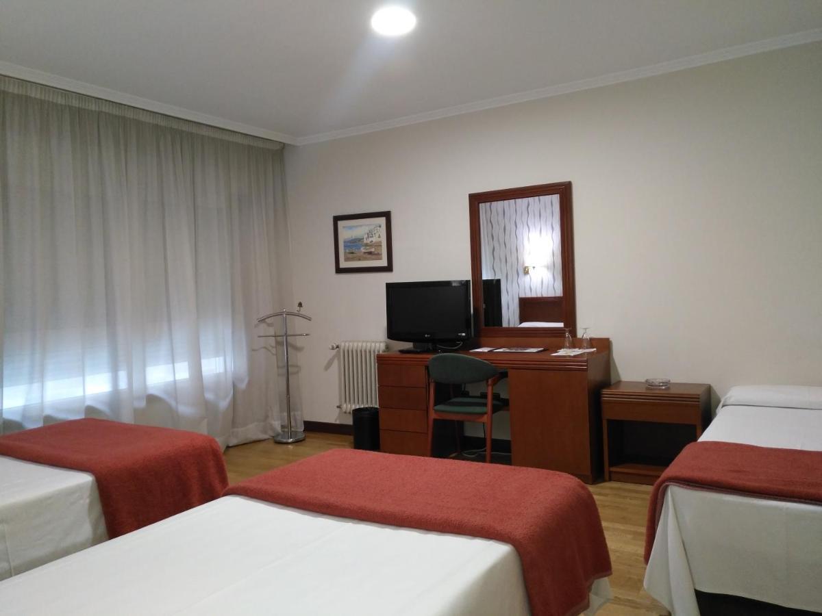 Hotel Villa De Marín Zewnętrze zdjęcie