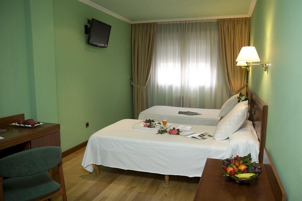 Hotel Villa De Marín Zewnętrze zdjęcie