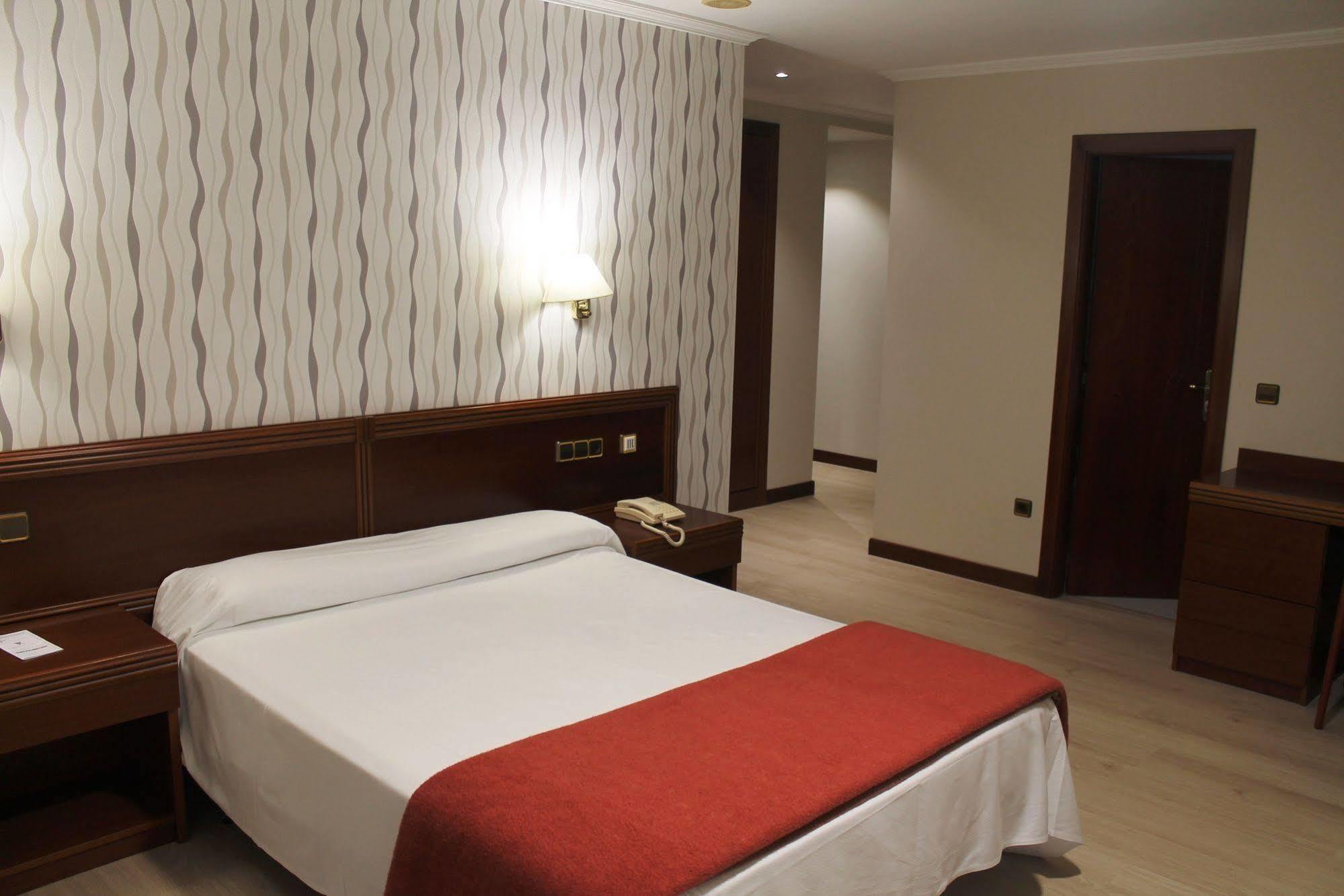 Hotel Villa De Marín Zewnętrze zdjęcie