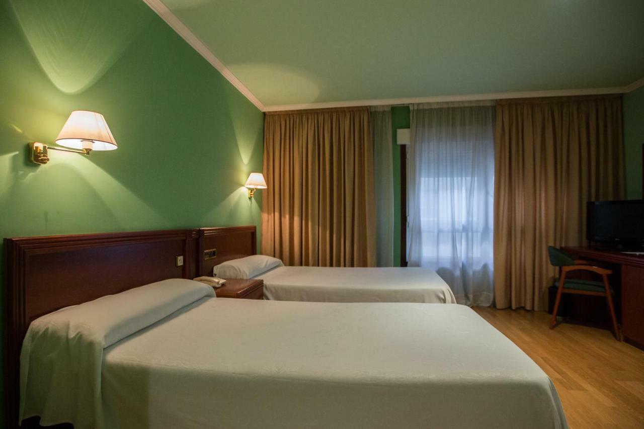 Hotel Villa De Marín Zewnętrze zdjęcie